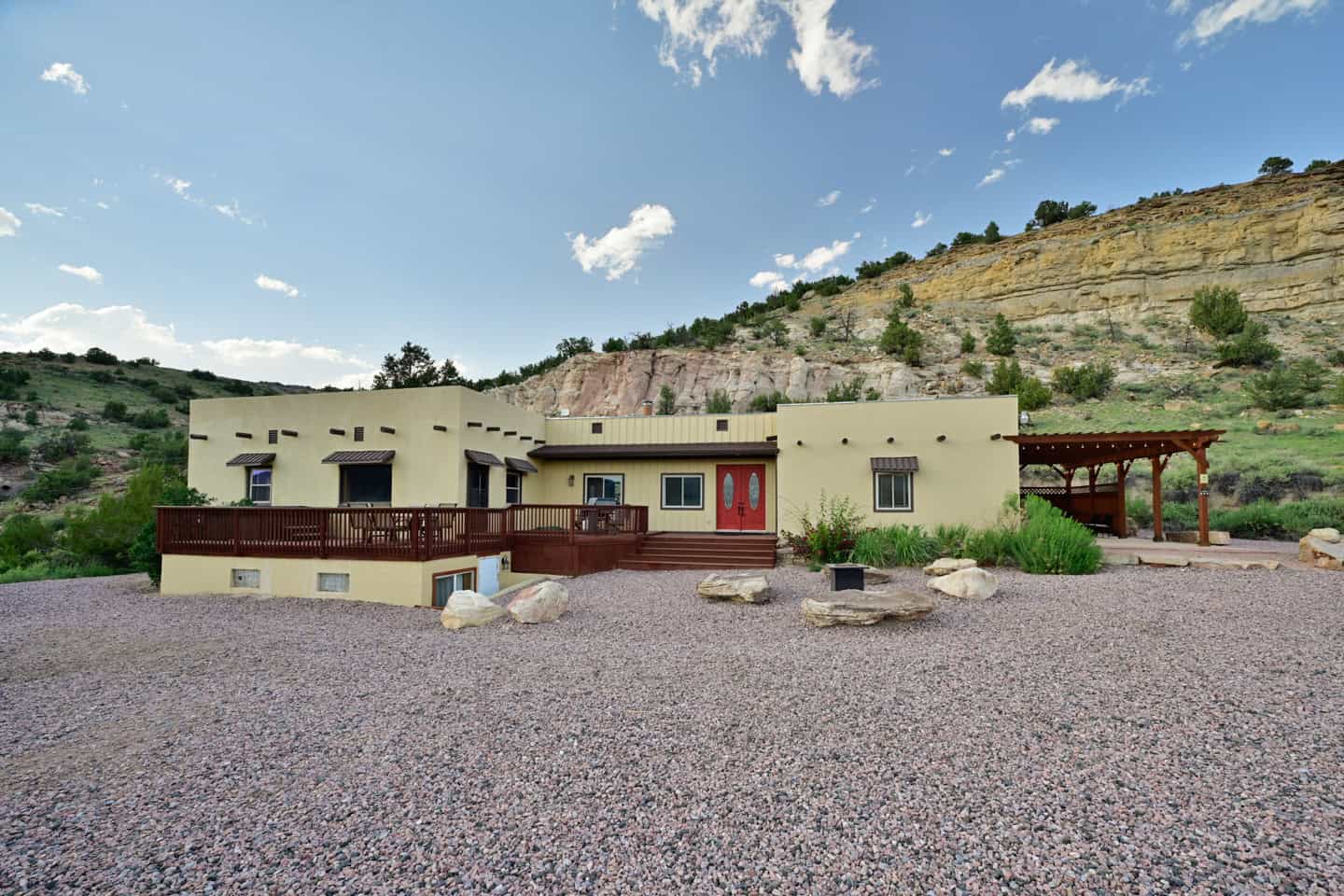 Where to Stay Near Royal Gorge: Hotels, Cabins, and Camping