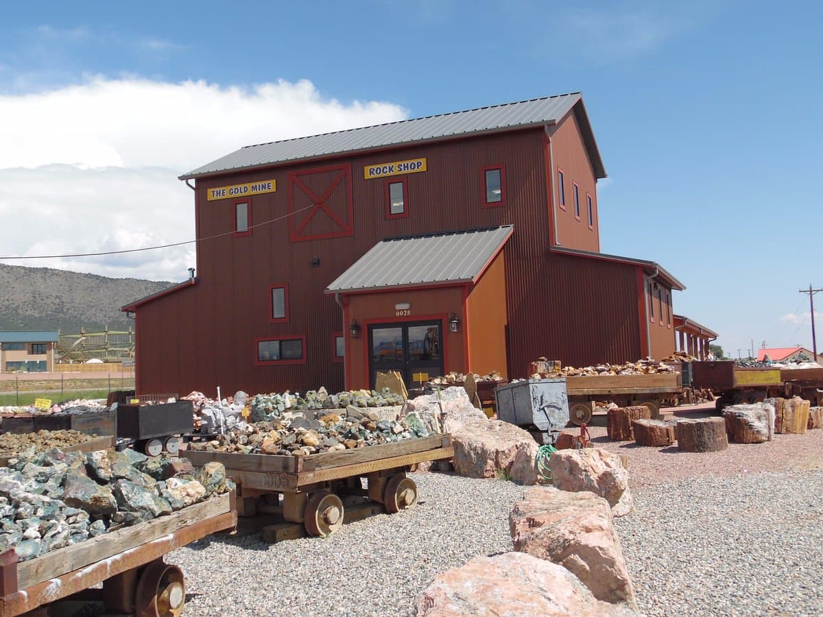 Gold Mine Rock Shop